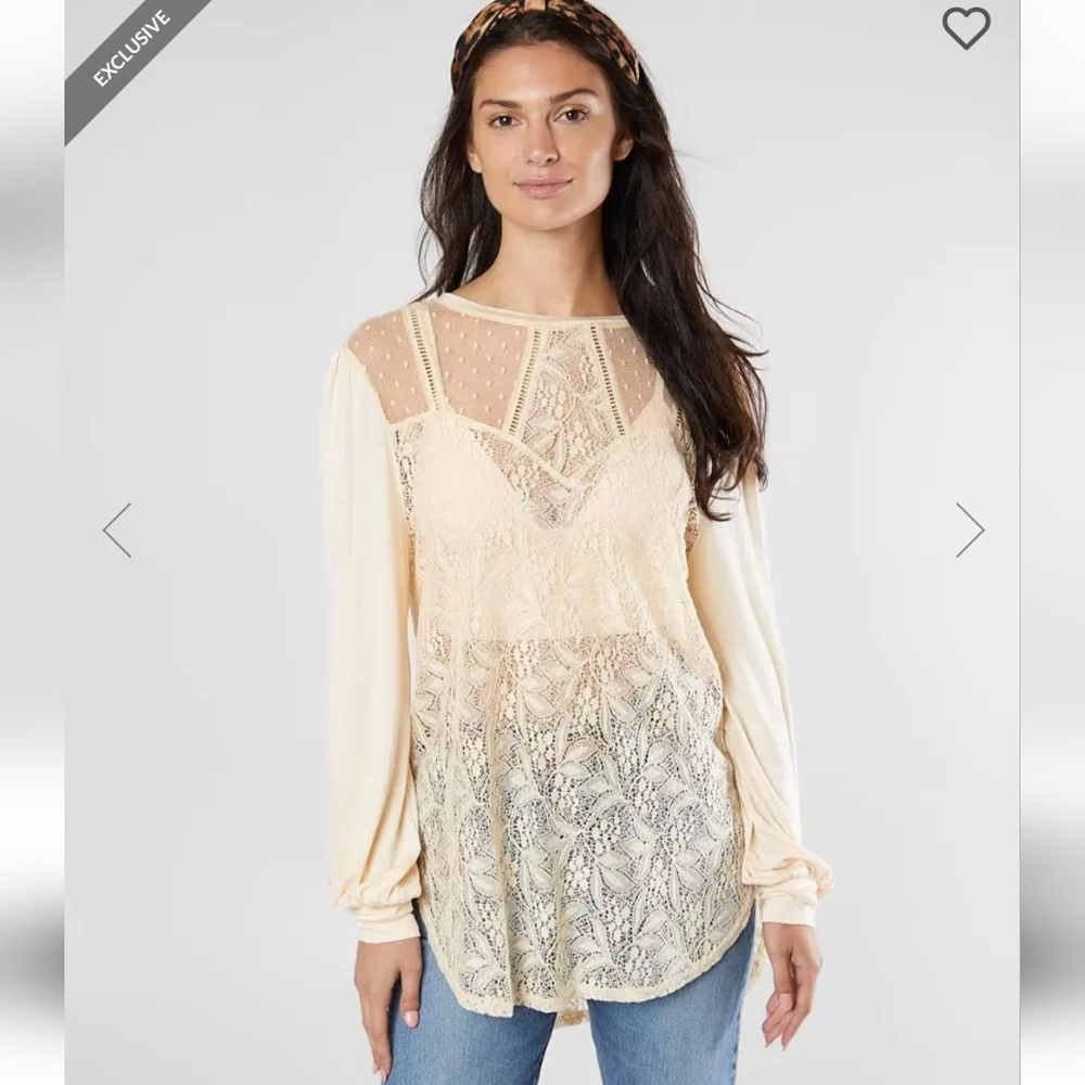 Buckle Sheer Lace Top
